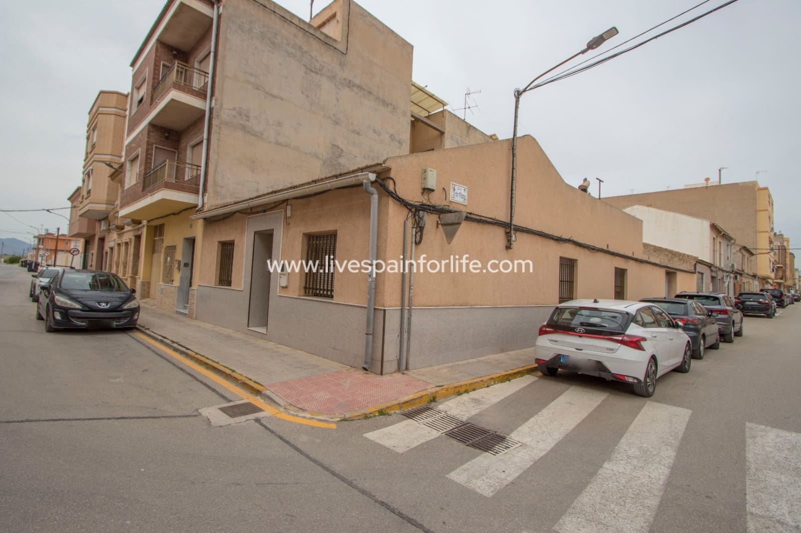 Casa de 3 habitaciones en Albatera en venta con garaje - 199.999 € (Ref: 9715567)