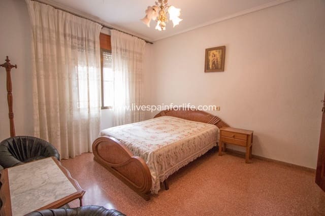 Casa de 3 habitaciones en Albatera en venta con garaje - 199.999 € (Ref: 9715567)