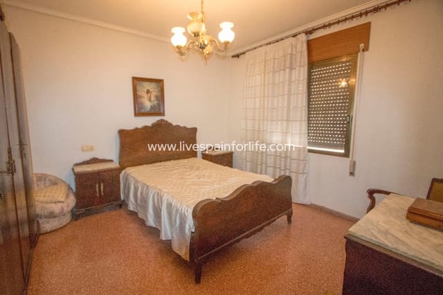 Casa de 3 habitaciones en Albatera en venta con garaje - 199.999 € (Ref: 9715567)