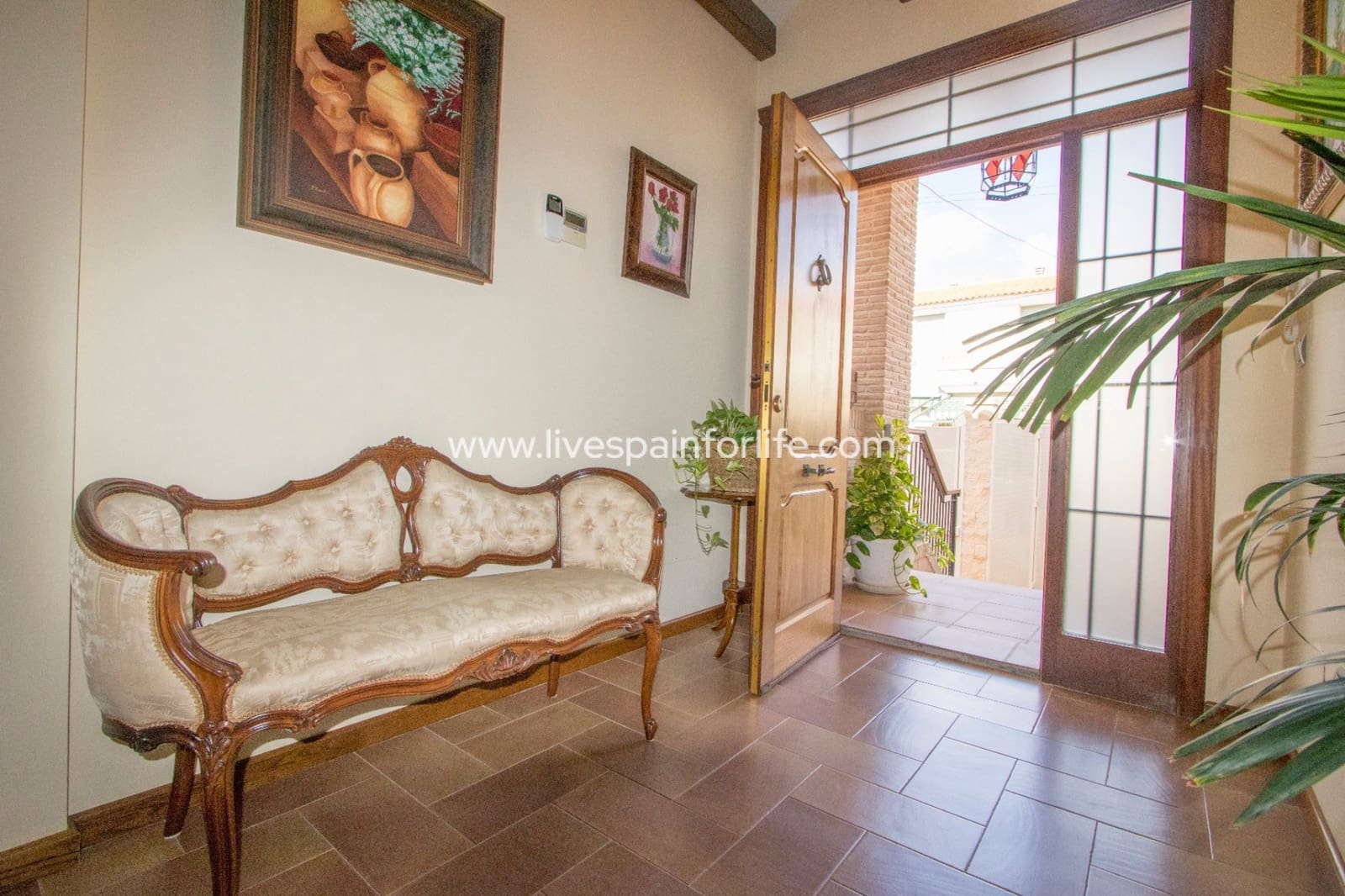 3 bedroom Townhouse for sale in Albatera with pool - € 430,000 (Ref: 9715572)