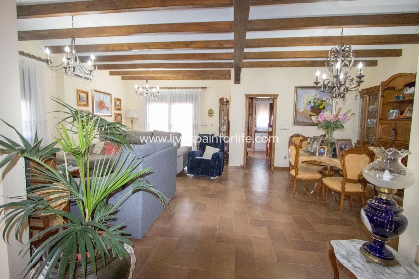 3 bedroom Townhouse for sale in Albatera with pool - € 430,000 (Ref: 9715572)