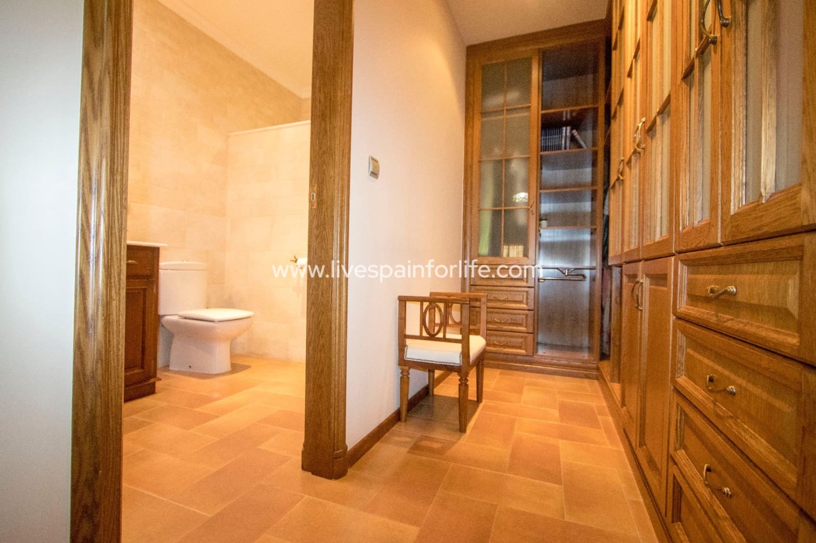 3 bedroom Townhouse for sale in Albatera with pool - € 430,000 (Ref: 9715572)