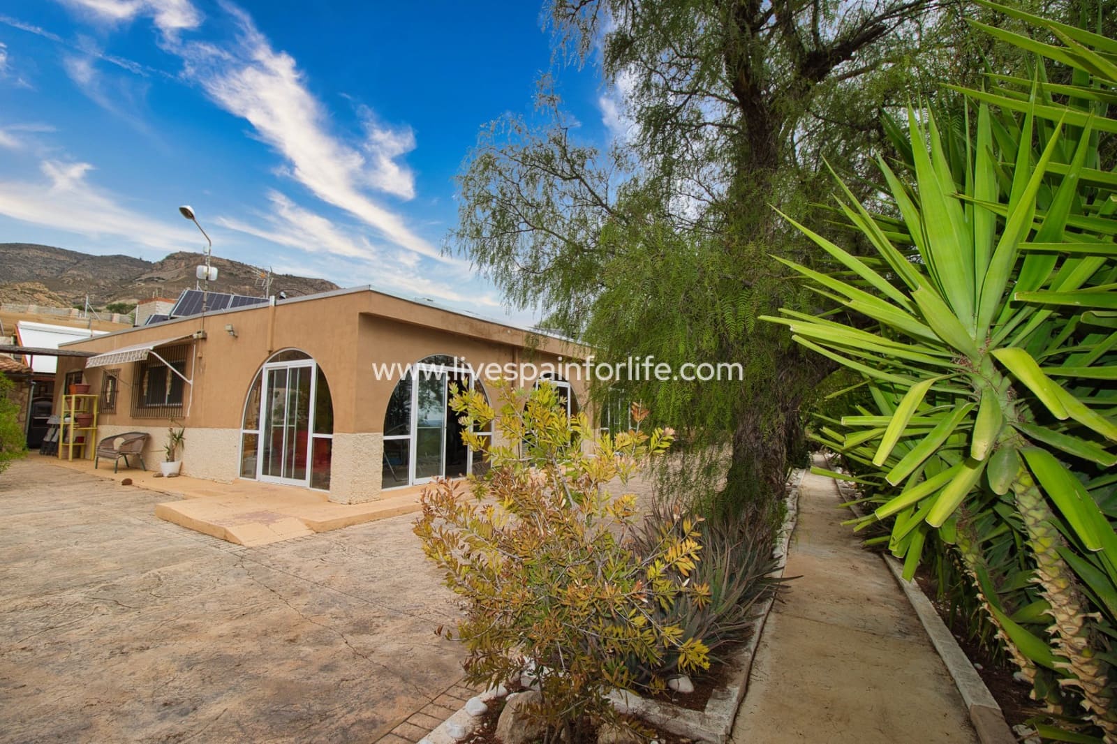 5 bedroom Finca/Country House for sale in Crevillente / Crevillent with pool garage - € 419,000 (Ref: 9715576)