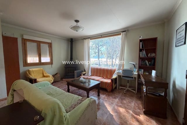 Finca/Casa Rural de 3 habitaciones en La Romana en venta con piscina garaje - 280.000 € (Ref: 9715577)