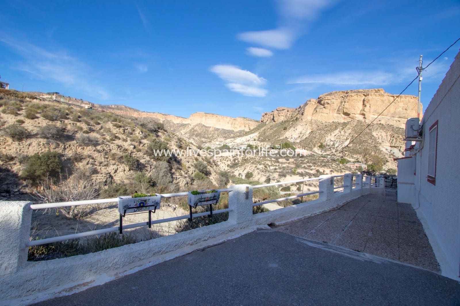 5 bedroom Finca/Country House for sale in Crevillente / Crevillent with pool garage - € 245,000 (Ref: 9715579)