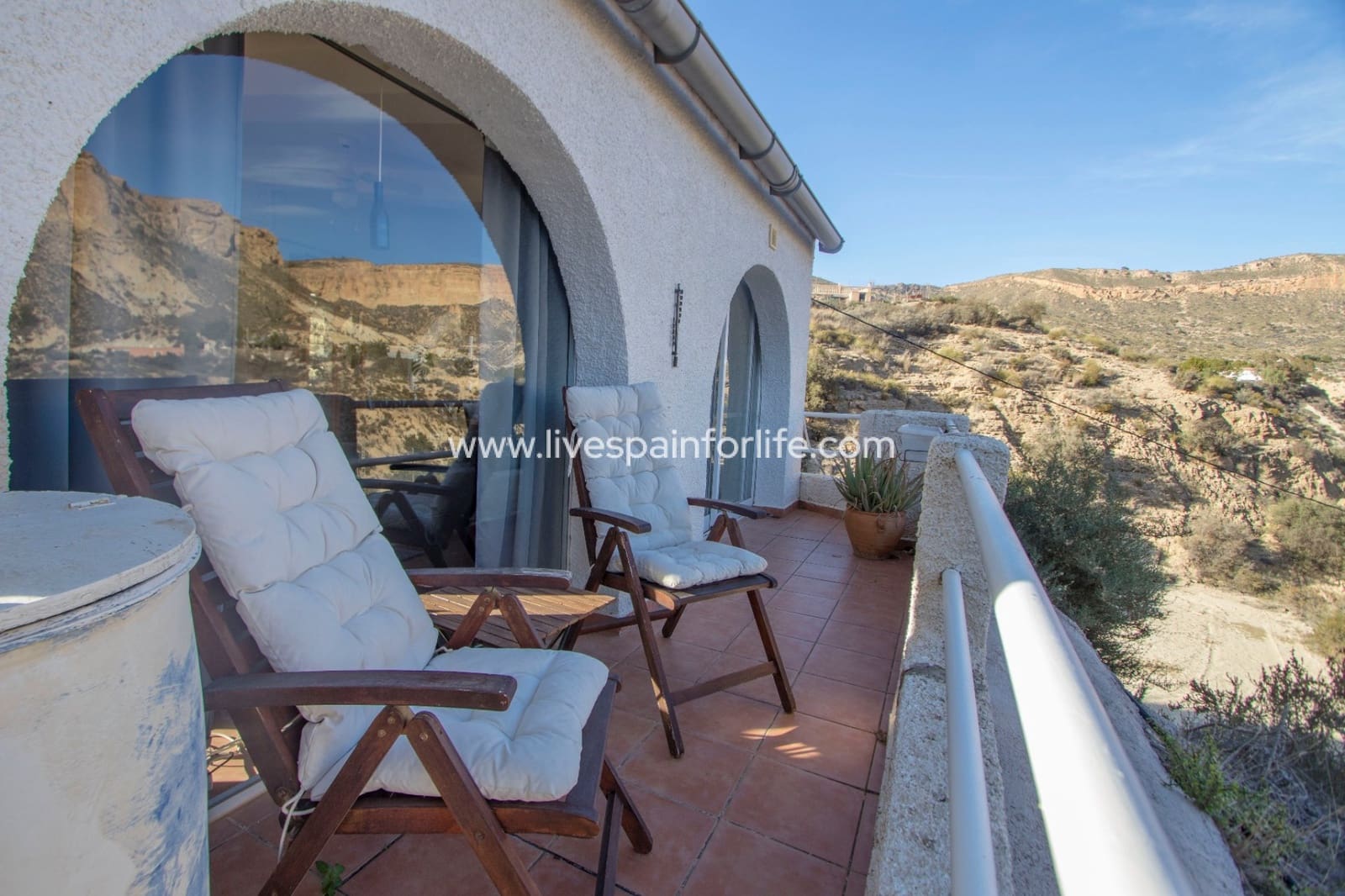 5 bedroom Finca/Country House for sale in Crevillente / Crevillent with pool garage - € 245,000 (Ref: 9715579)