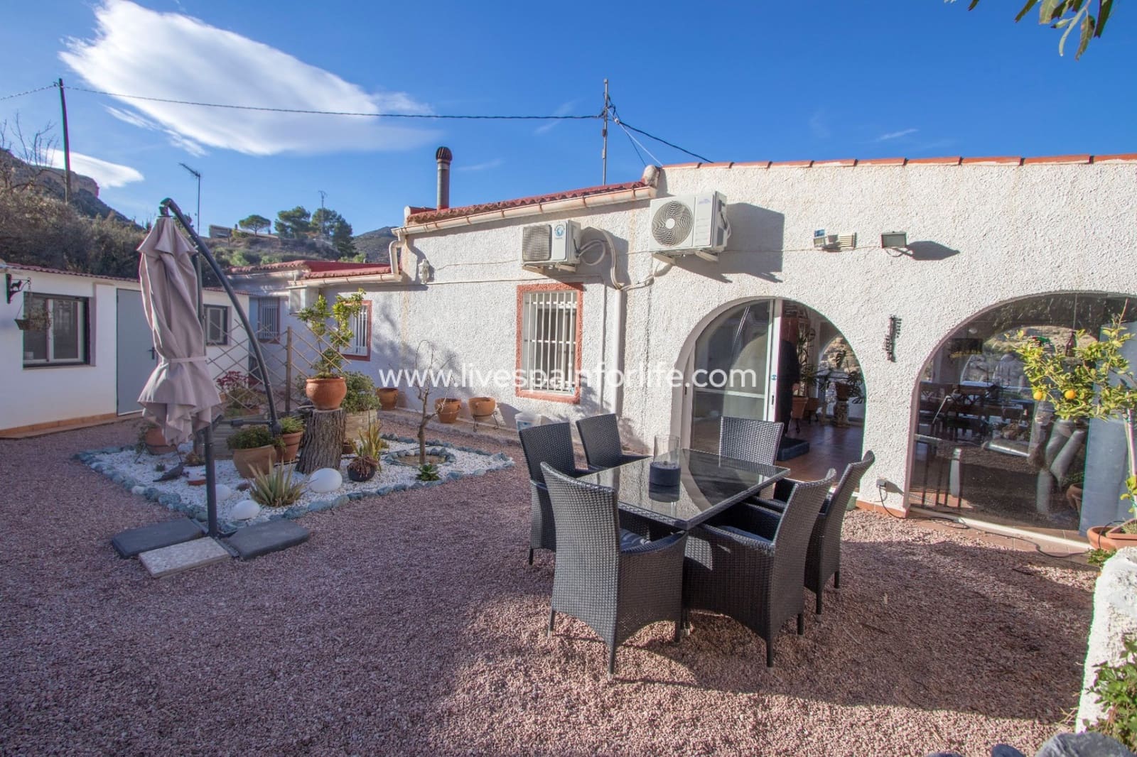 5 bedroom Finca/Country House for sale in Crevillente / Crevillent with pool garage - € 245,000 (Ref: 9715579)