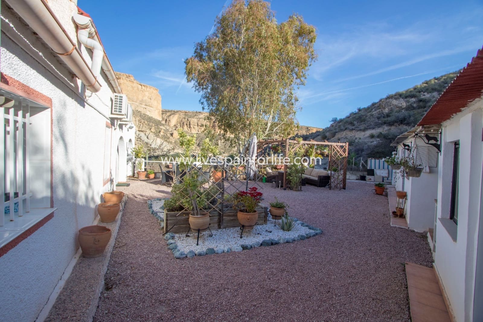 5 bedroom Finca/Country House for sale in Crevillente / Crevillent with pool garage - € 245,000 (Ref: 9715579)