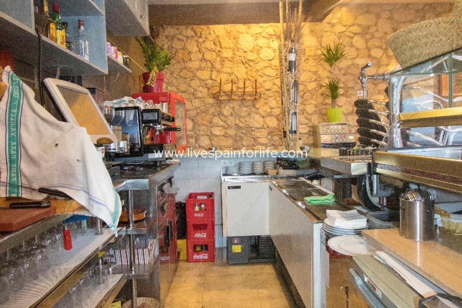 Local Comercial de 1 habitación en Albatera en venta con garaje - 225.000 € (Ref: 9715580)