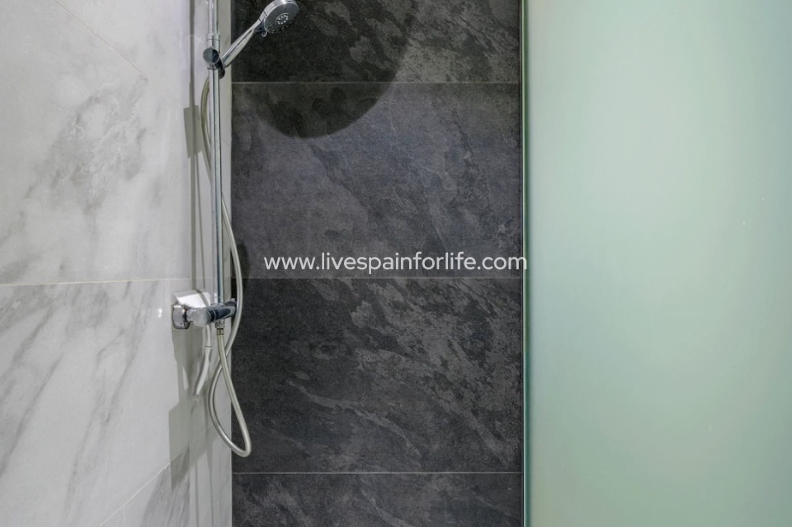 4 bedroom Villa for sale in Algorfa with pool garage - € 950,000 (Ref: 9715582)