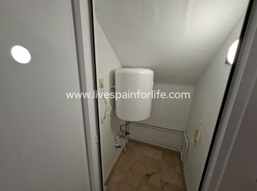 2 Zimmer Bungalow zu verkaufen in Alicante / Alacant Stadt mit Pool - 229.000 € (Ref: 9720540)
