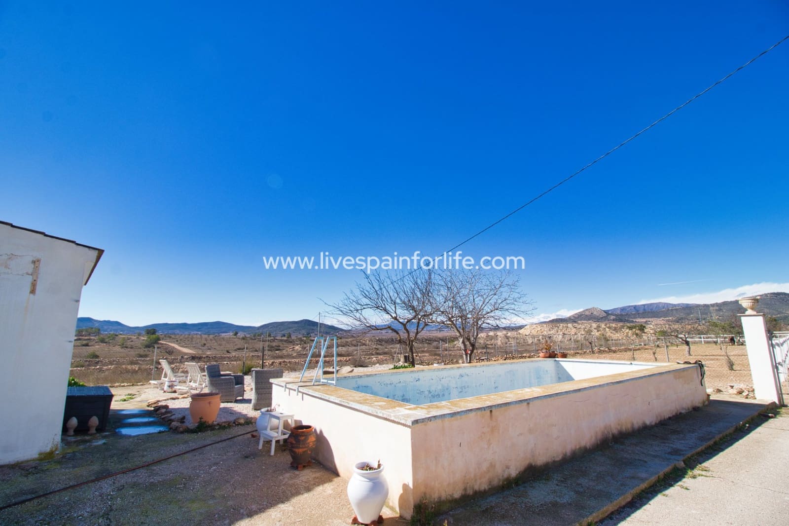 2 soveværelse Finca/Landehus til salg i Monovar / Monover med swimmingpool garage - € 200.000 (Ref: 9730419)