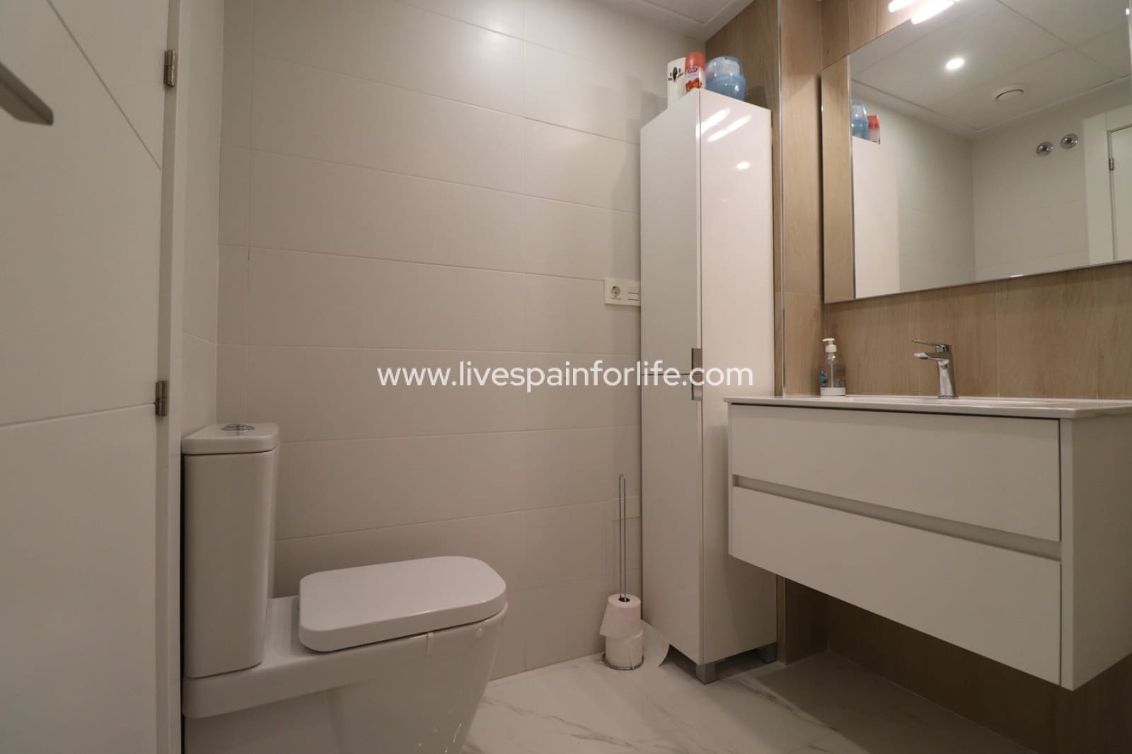 3 makuuhuone Huoneisto myytävänä paikassa Benijofar mukana uima-altaan 
autotalli - 249 950 € (Ref: 9730422)