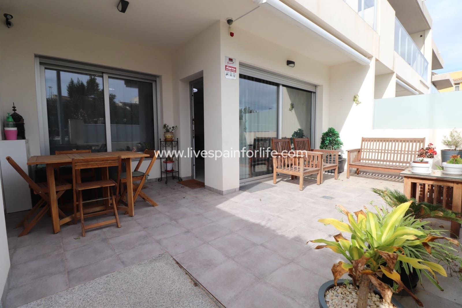 3 makuuhuone Huoneisto myytävänä paikassa Benijofar mukana uima-altaan 
autotalli - 249 950 € (Ref: 9730422)