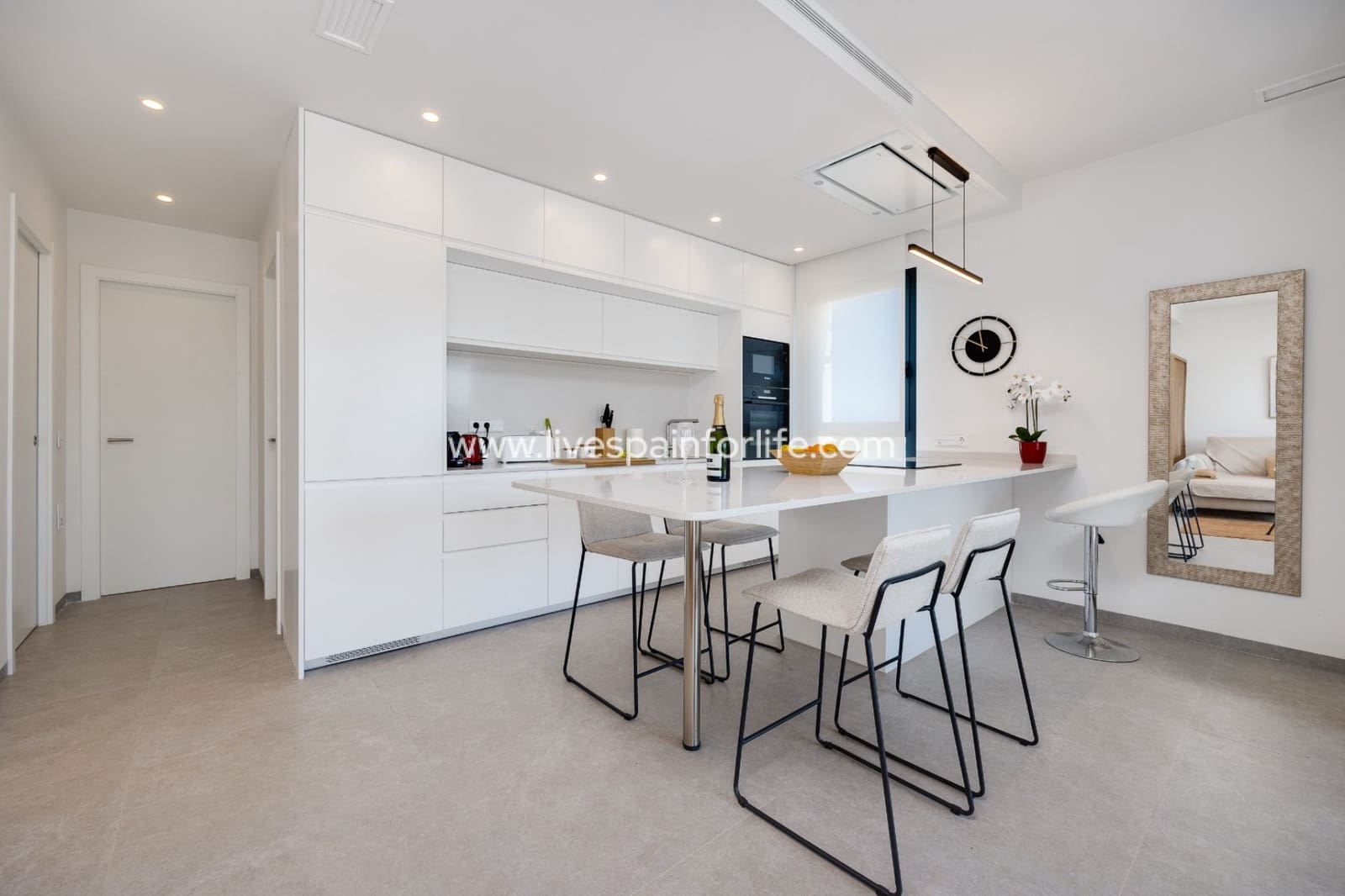 2 makuuhuone Huoneisto myytävänä paikassa Las Colinas Golf mukana uima-altaan - 449 000 € (Ref: 9730423)