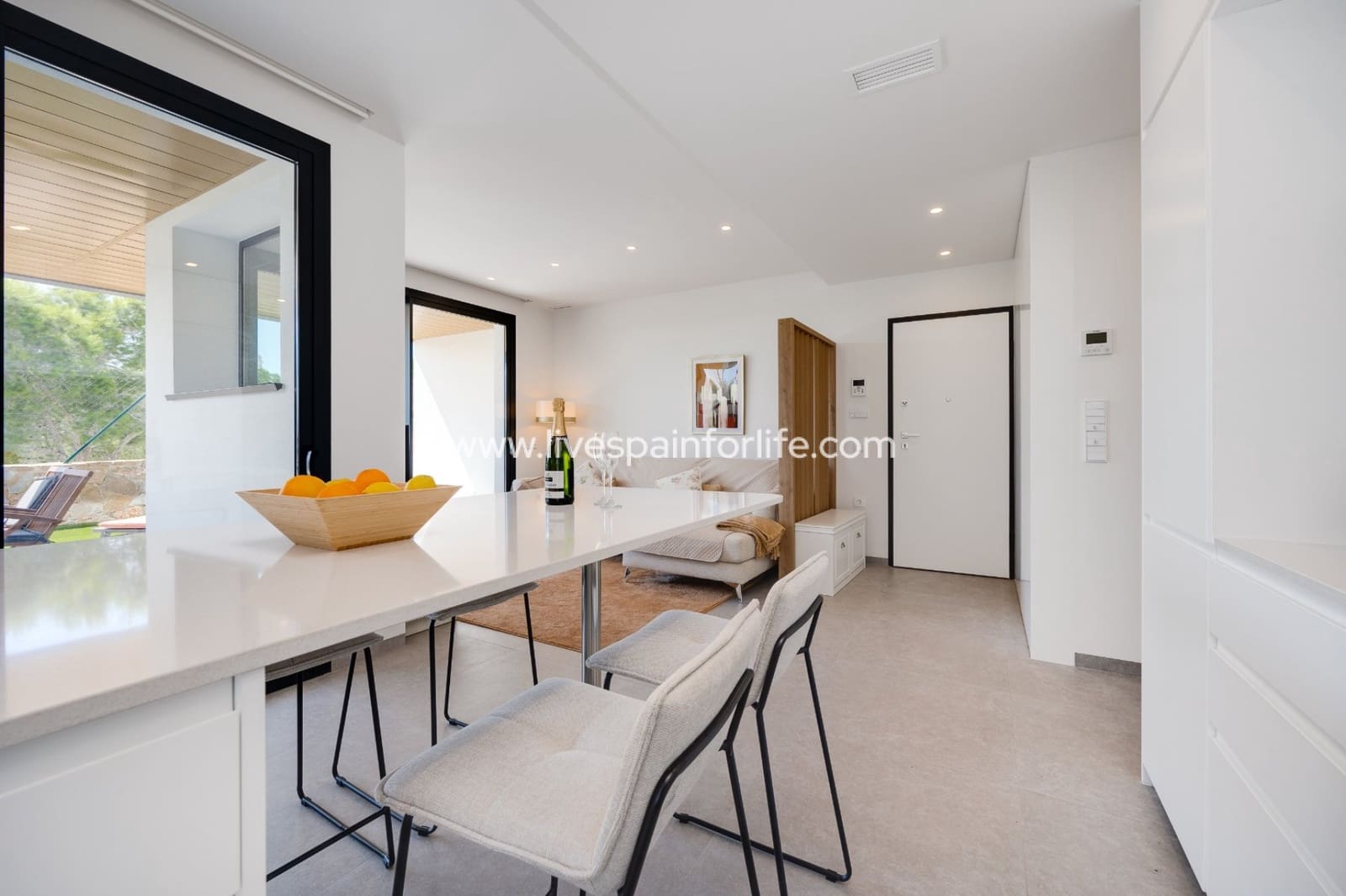 2 makuuhuone Huoneisto myytävänä paikassa Las Colinas Golf mukana uima-altaan - 449 000 € (Ref: 9730423)