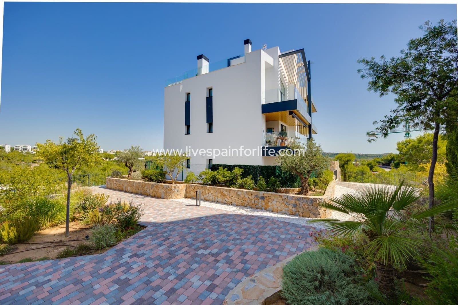 2 makuuhuone Huoneisto myytävänä paikassa Las Colinas Golf mukana uima-altaan - 449 000 € (Ref: 9730423)