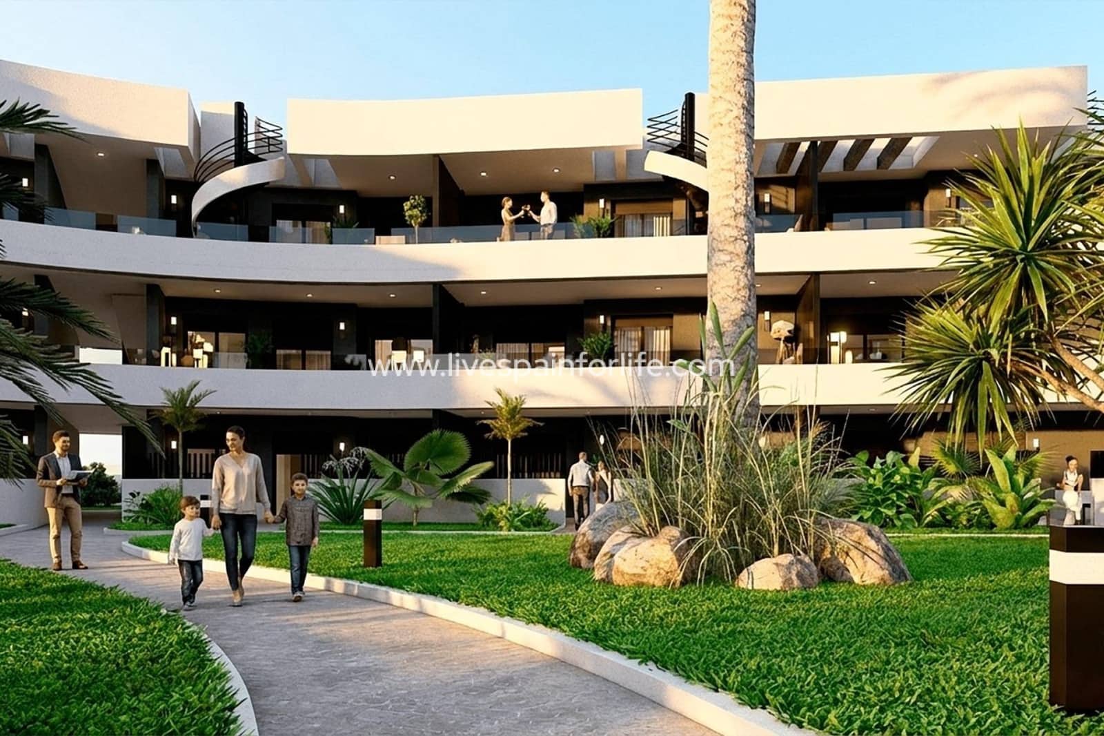 3 bedroom Apartment for sale in Los Alcazares with pool garage - € 349,900 (Ref: 9730426)