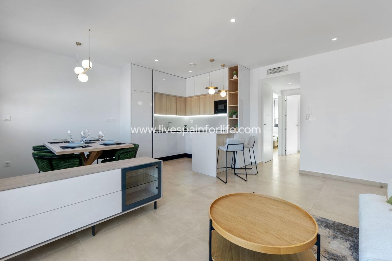 2 makuuhuone Bungalow myytävänä paikassa Los Balcones mukana uima-altaan - 329 900 € (Ref: 9730431)