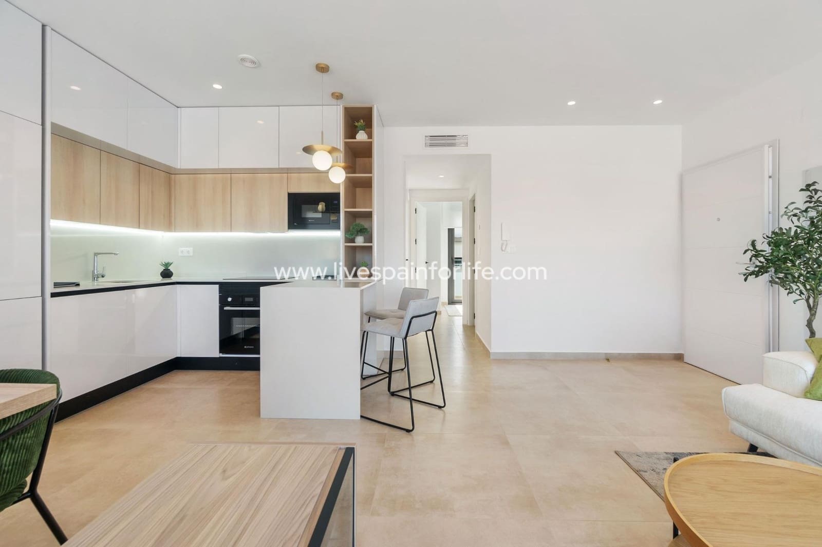 2 makuuhuone Bungalow myytävänä paikassa Los Balcones mukana uima-altaan - 329 900 € (Ref: 9730431)