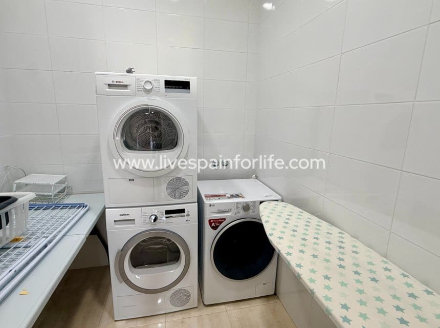 4 slaapkamer Villa te koop in Pinoso - € 595.000 (Ref: 9730438)