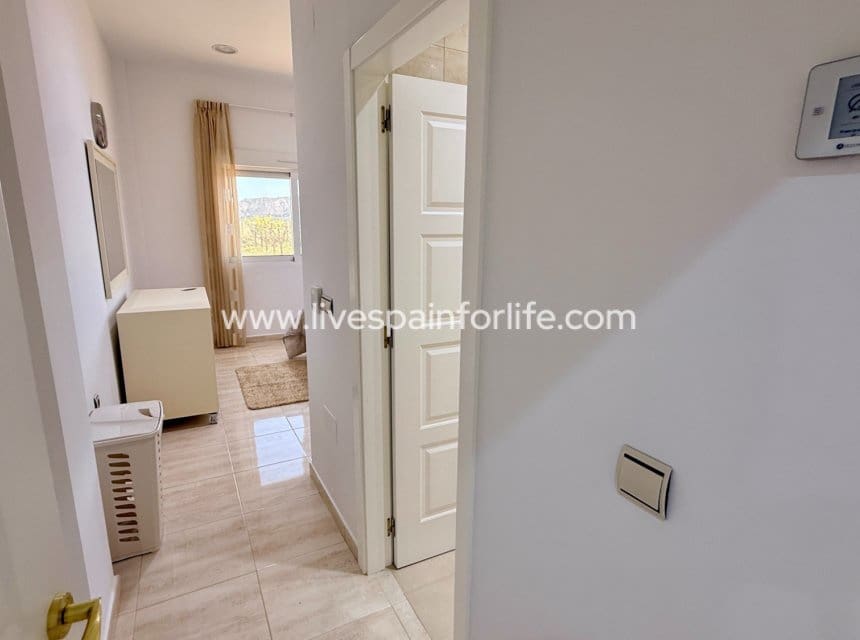 4 slaapkamer Villa te koop in Pinoso - € 595.000 (Ref: 9730438)