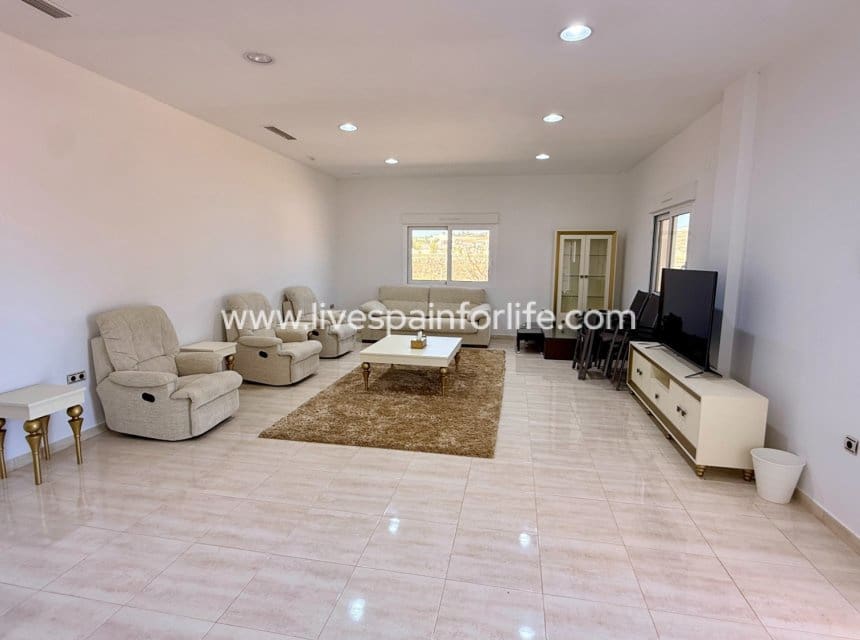 4 slaapkamer Villa te koop in Pinoso - € 595.000 (Ref: 9730438)