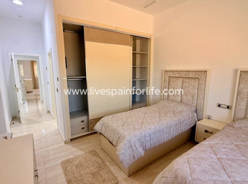 4 slaapkamer Villa te koop in Pinoso - € 595.000 (Ref: 9730438)
