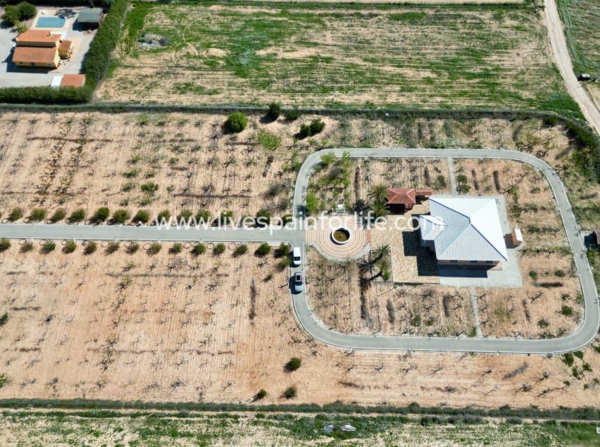 4 slaapkamer Villa te koop in Pinoso - € 595.000 (Ref: 9730438)