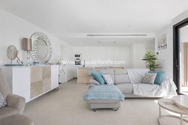 Chalet de 2 habitaciones en Las Lomas de Rame - Bahía Bella, Los Alcázares en venta con piscina garaje - 439.000 € (Ref: 9730439)