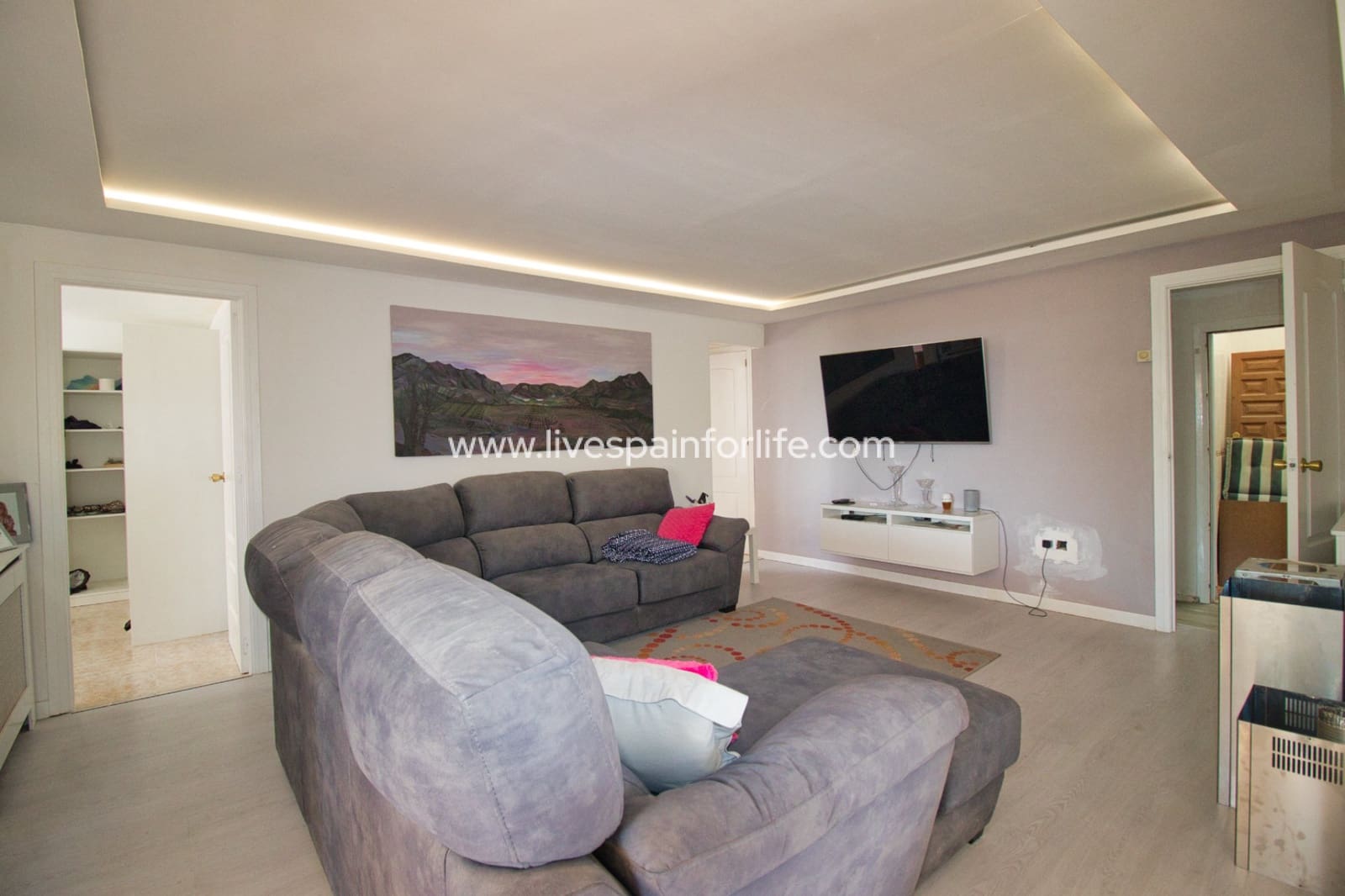 3 soveværelse Finca/Landehus til salg i Albatera med swimmingpool garage - € 250.000 (Ref: 9730894)