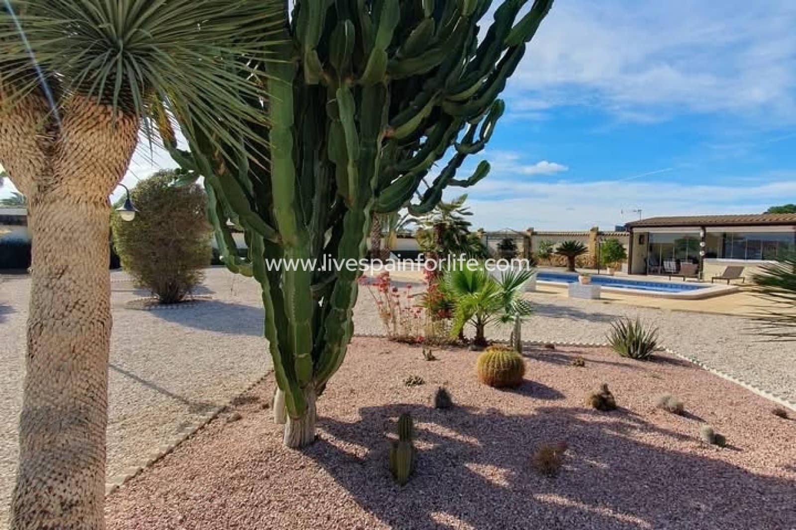 4 chambre Finca/Maison de Campagne à vendre à Catral avec piscine garage - 369 000 € (Ref: 9733735)