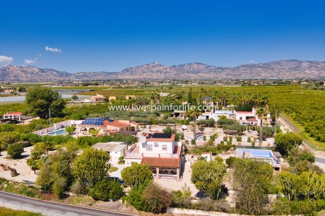 3 bedroom Finca/Country House for sale in Albatera with pool garage - € 250,000 (Ref: 9733741)