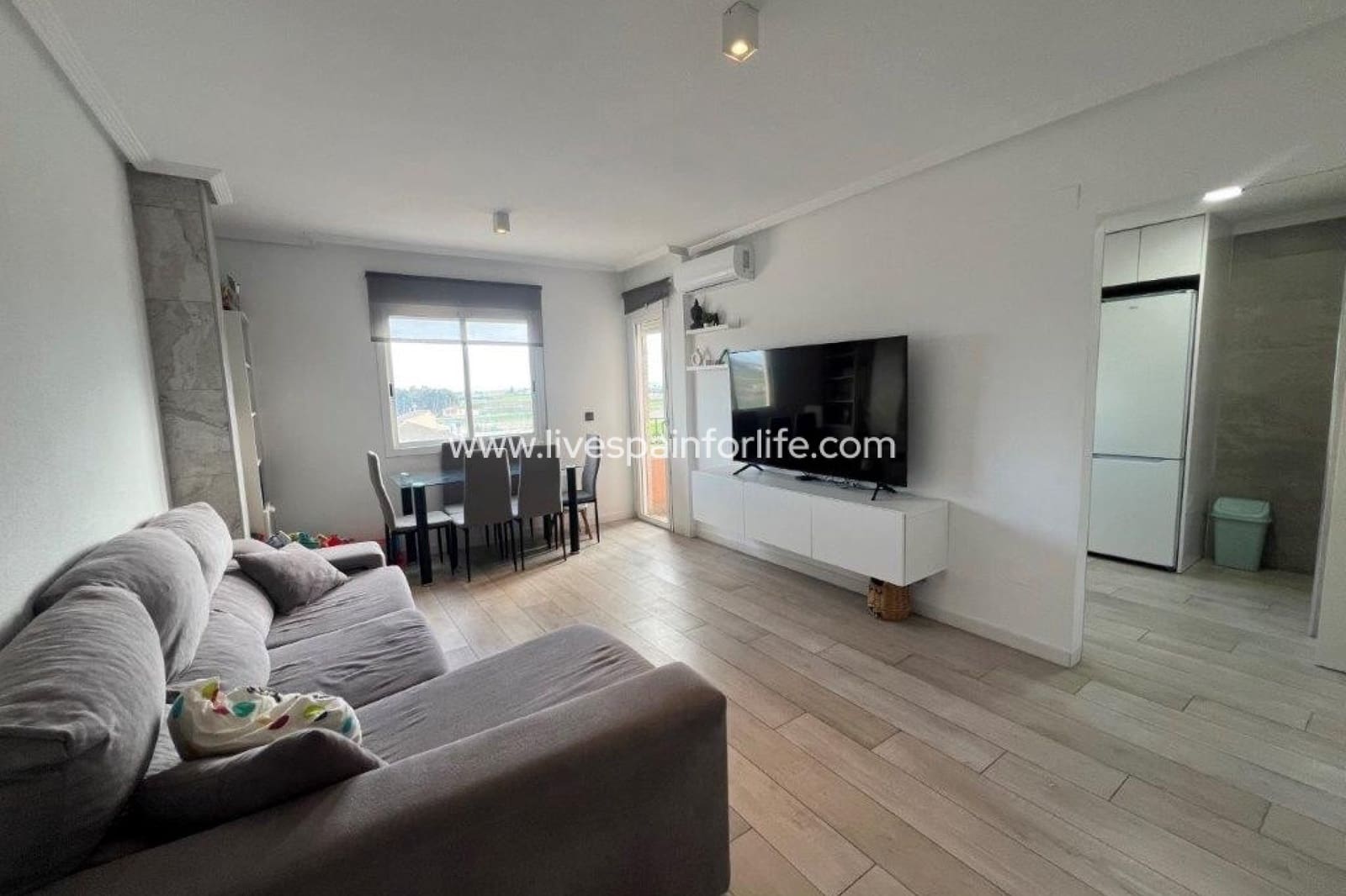 3 sovrum Lägenhet till salu i Dolores med pool - 129 000 € (Ref: 9736109)