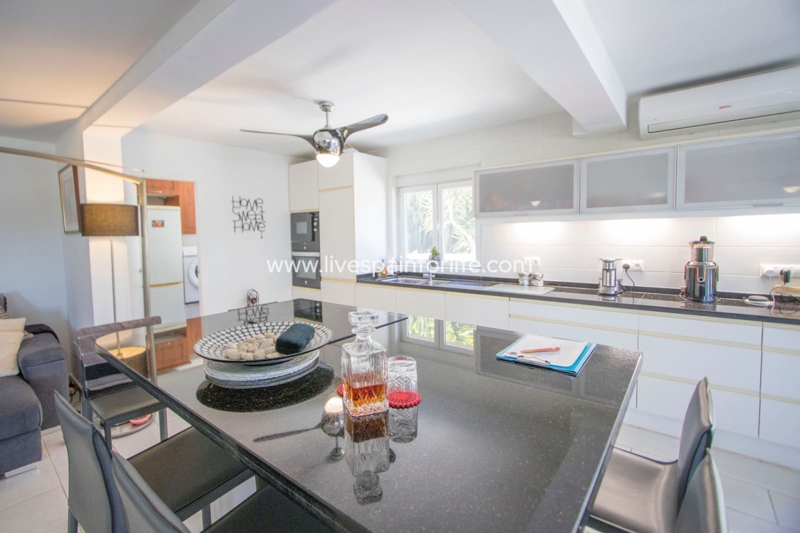 4 slaapkamer Finca/Landhuis te koop in Alicante stad met zwembad garage - € 549.000 (Ref: 9736111)