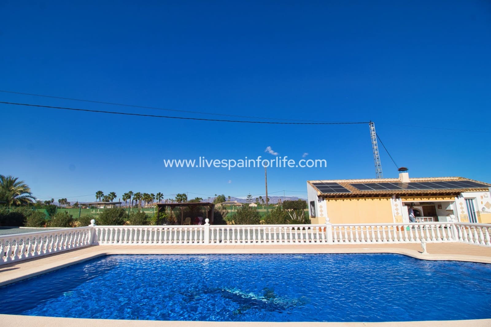 4 camera da letto Finca/Casa di Campagna in vendita in Catral con piscina - 369.000 € (Rif: 9737065)