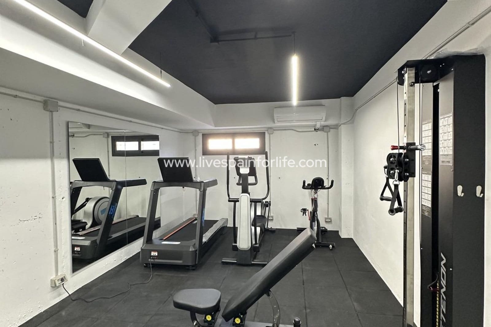 3 chambre Bungalow à vendre à Pilar de la Horadada avec piscine garage - 375 000 € (Ref: 9752345)