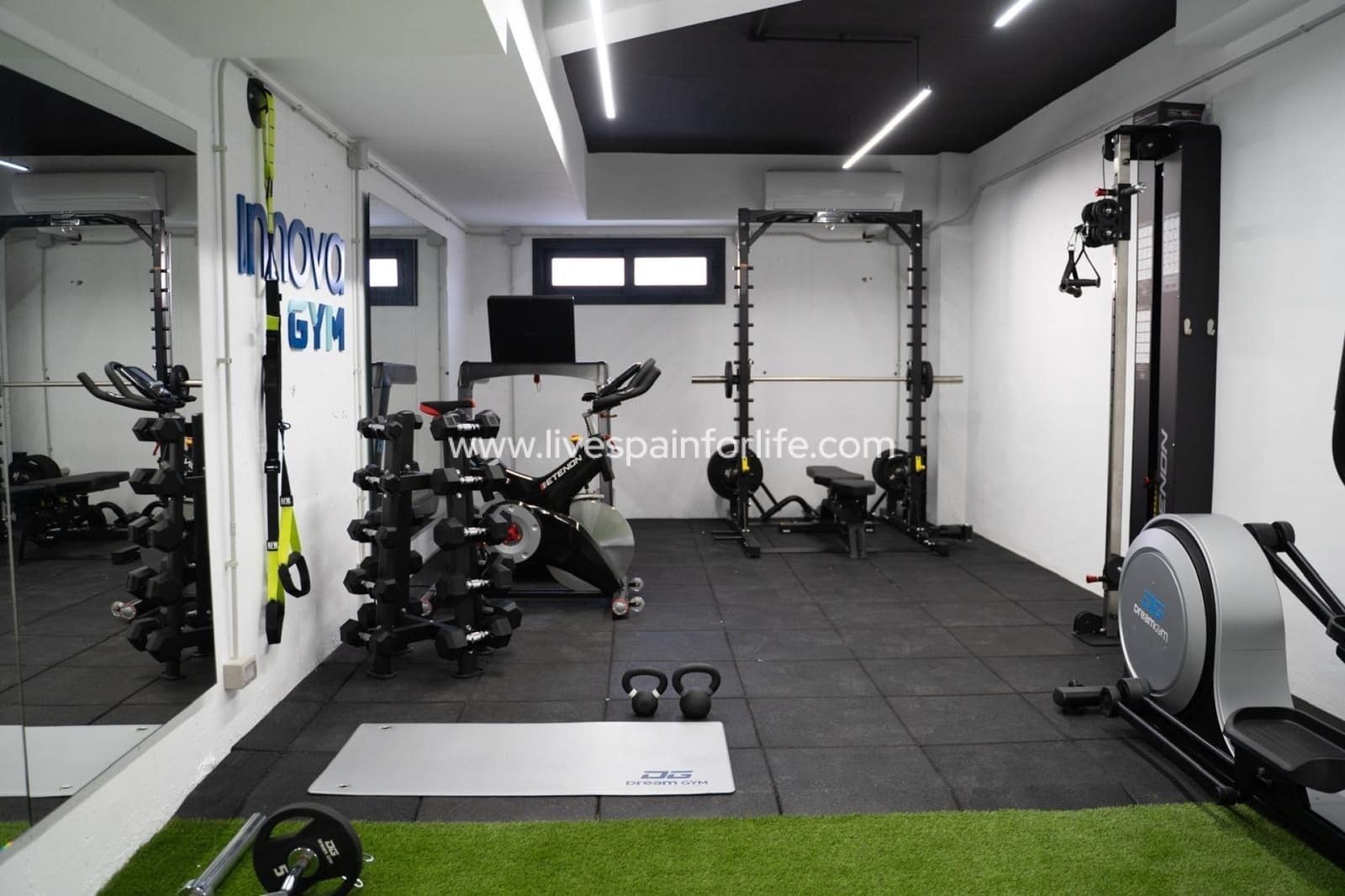 3 chambre Bungalow à vendre à Pilar de la Horadada avec piscine garage - 375 000 € (Ref: 9752345)