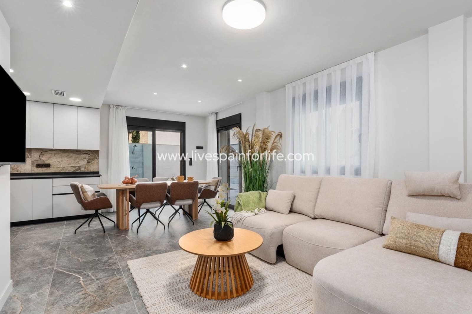 4 quarto Moradia Geminada para venda em Torre de la Horadada com piscina garagem - 698 000 € (Ref: 9752346)