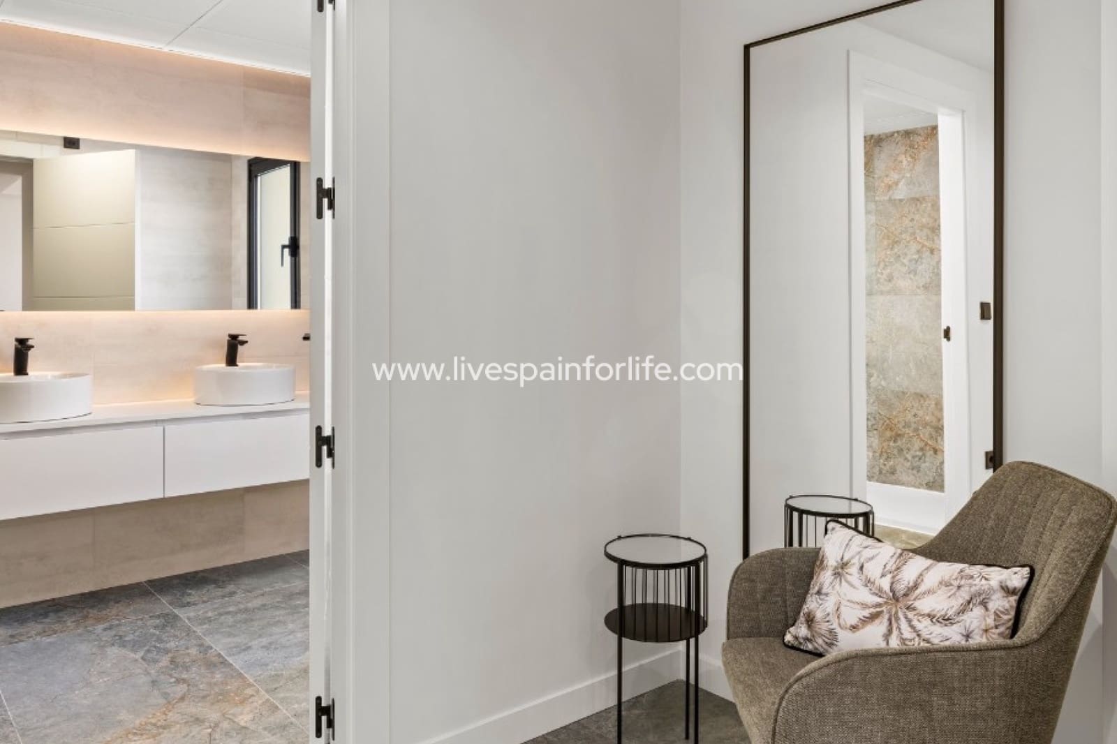 4 quarto Moradia Geminada para venda em Torre de la Horadada com piscina garagem - 698 000 € (Ref: 9752346)