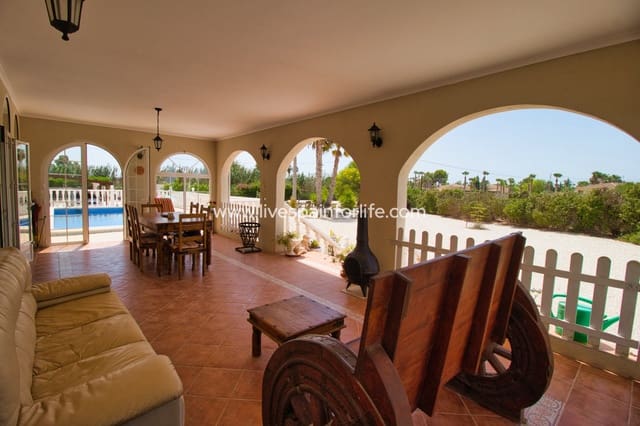 5 soveværelse Finca/Landehus til salg i Dolores med swimmingpool - € 399.000 (Ref: 9756634)