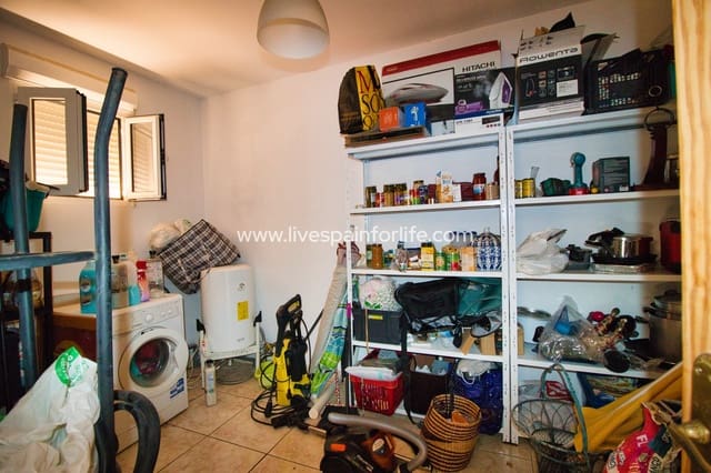 6 makuuhuone Maalaistalo myytävänä paikassa Albatera mukana uima-altaan - 280 000 € (Ref: 9757566)