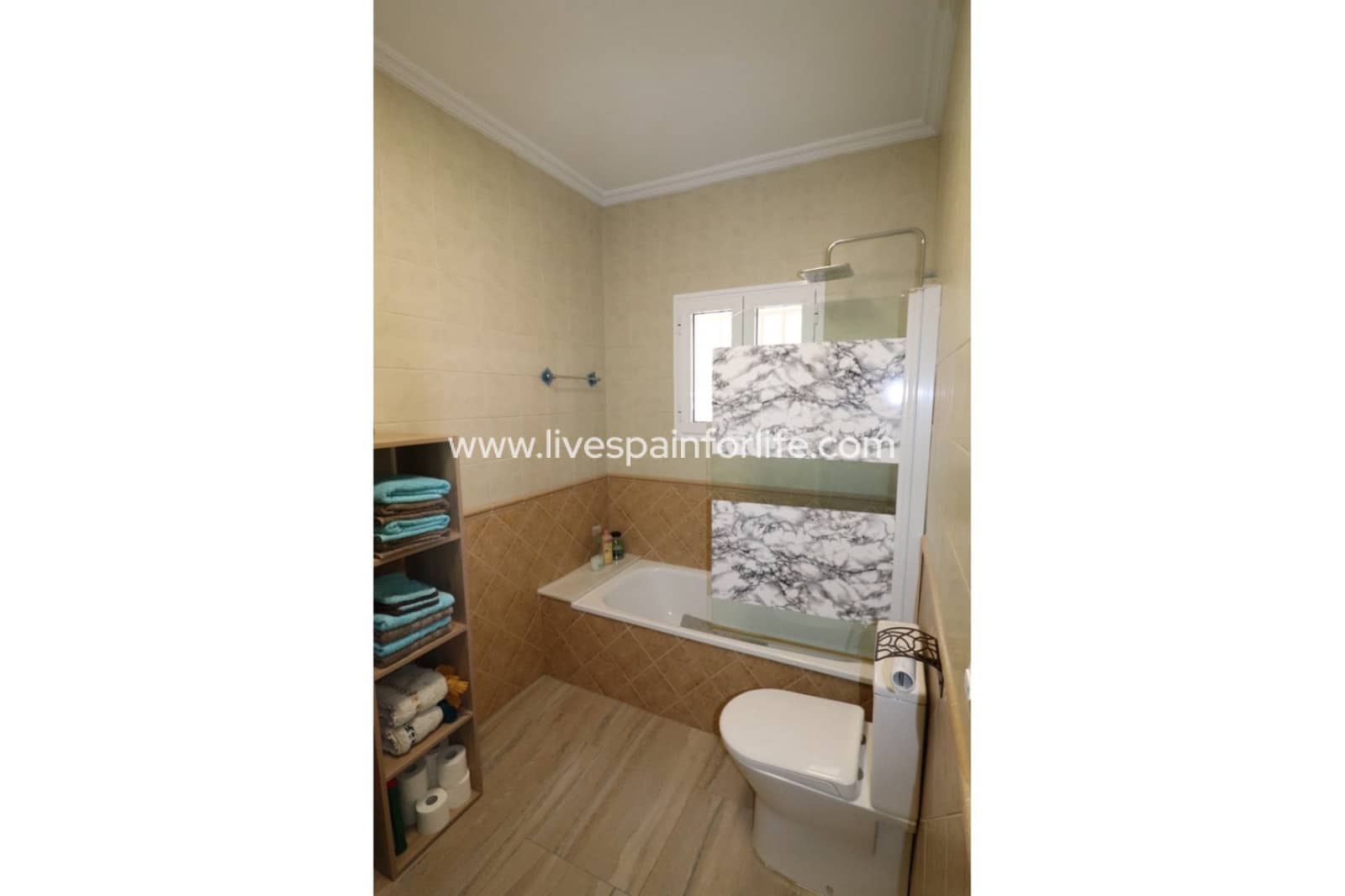 4 slaapkamer Finca/Landhuis te koop in La Romana met zwembad - € 379.000 (Ref: 9757573)