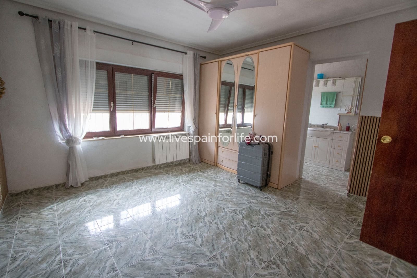 Finca/Casa Rural de 7 habitaciones en Albatera en venta con piscina garaje - 390.000 € (Ref: 9774456)