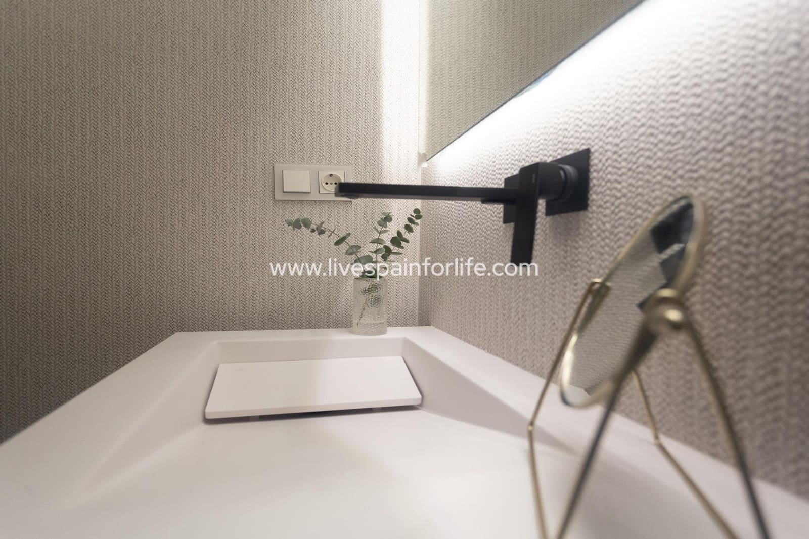 2 makuuhuone Huoneisto myytävänä paikassa Denia mukana uima-altaan - 499 000 € (Ref: 9774458)