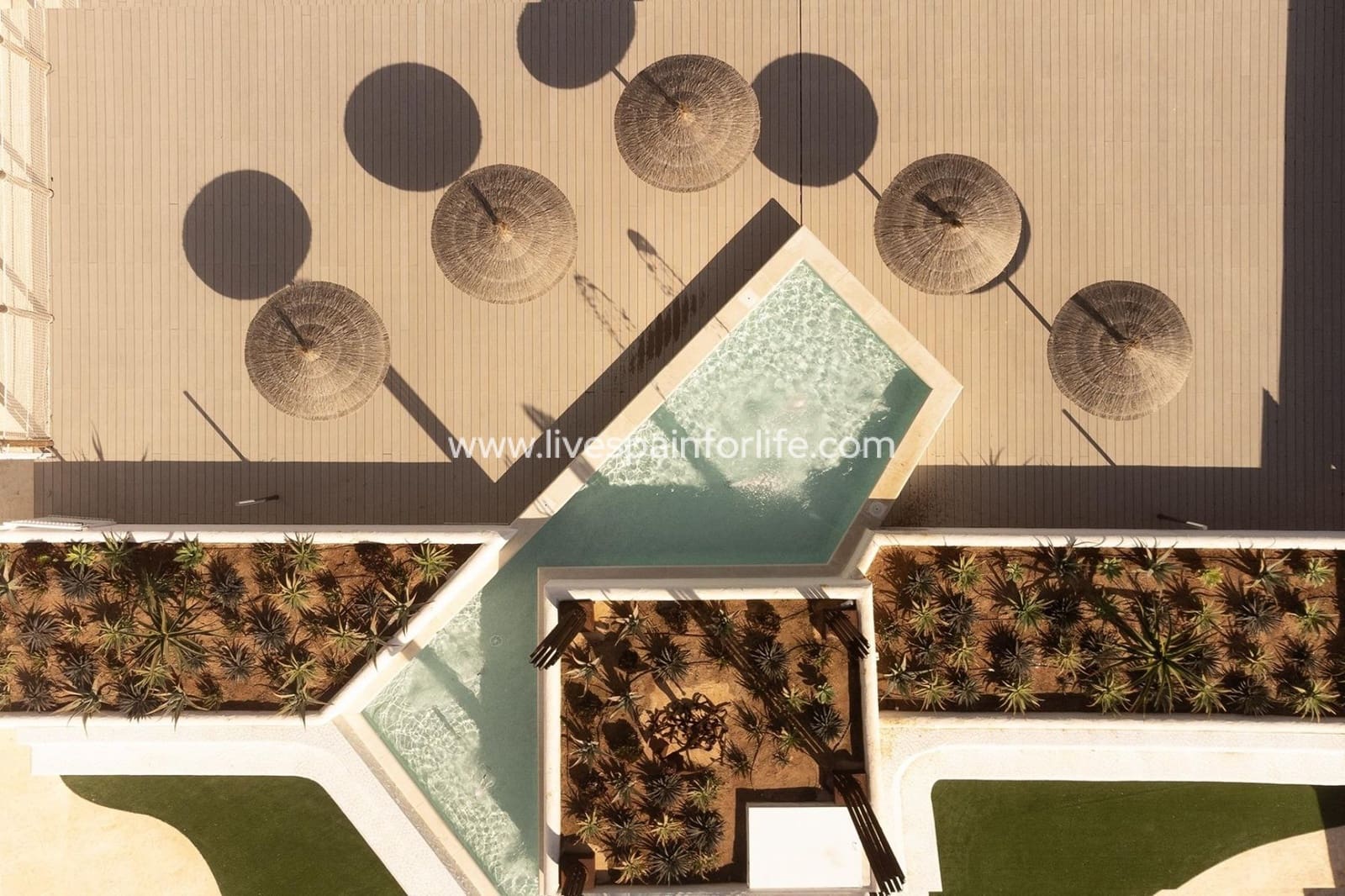 3 sovrum Lägenhet till salu i Denia med pool - 625 000 € (Ref: 9774459)