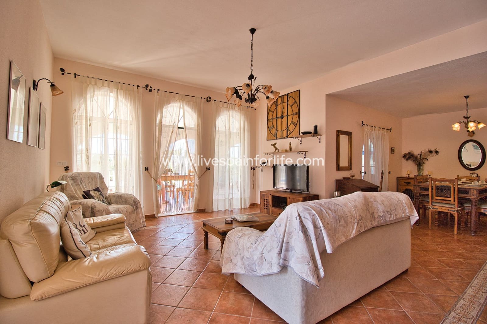 5 camera da letto Finca/Casa di Campagna in vendita in Dolores con piscina - 399.000 € (Rif: 9776863)