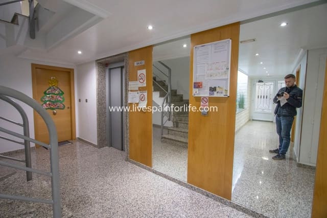 3 slaapkamer Appartement te koop in Formentera del Segura met zwembad - € 125.000 (Ref: 9776864)