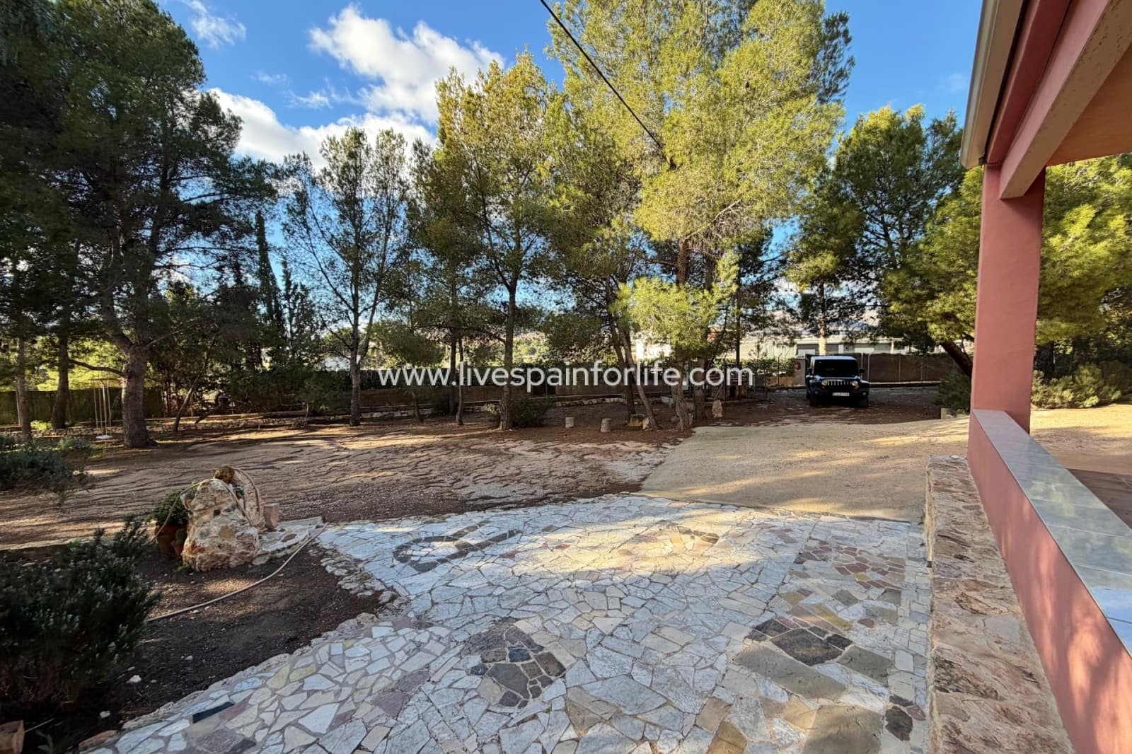 3 slaapkamer Finca/Landhuis te koop in La Romana met zwembad garage - € 280.000 (Ref: 9778577)