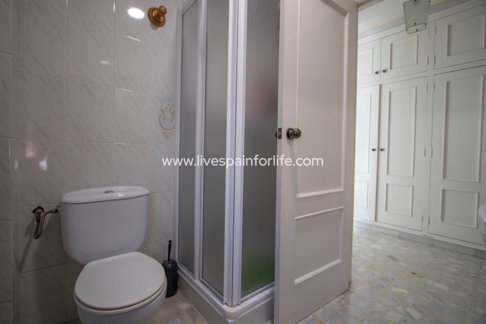 5 chambre Maison de Ville à vendre à Redovan avec garage - 240 000 € (Ref: 9778834)